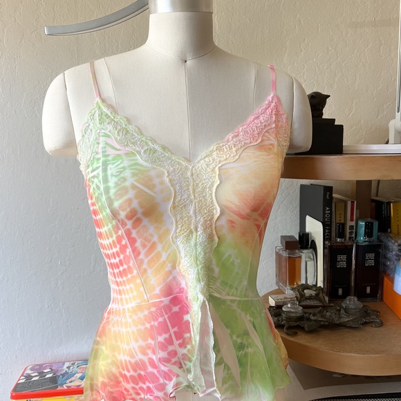 Vintage Y2K Dreamy Butterfly Camisole Size S-M - Picture 1 of 6